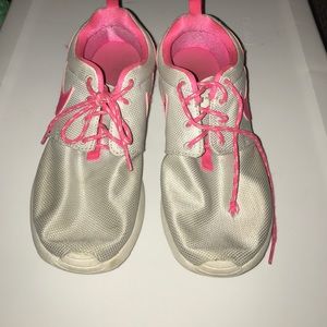 Pink and grey Roshe Runs by Nike
