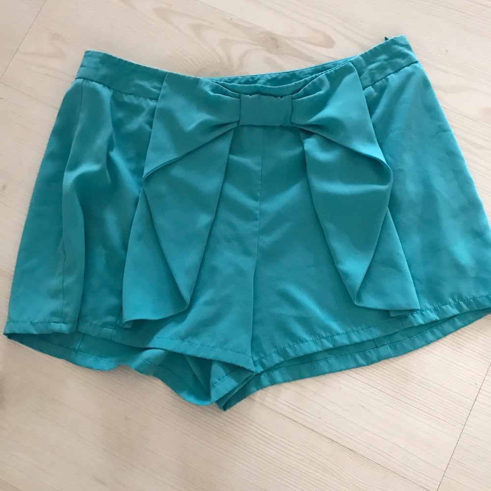 Nannette Lepore shorts size L