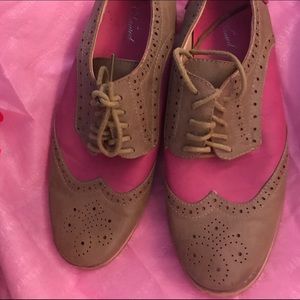 Wanted brand taupe and pink brogues