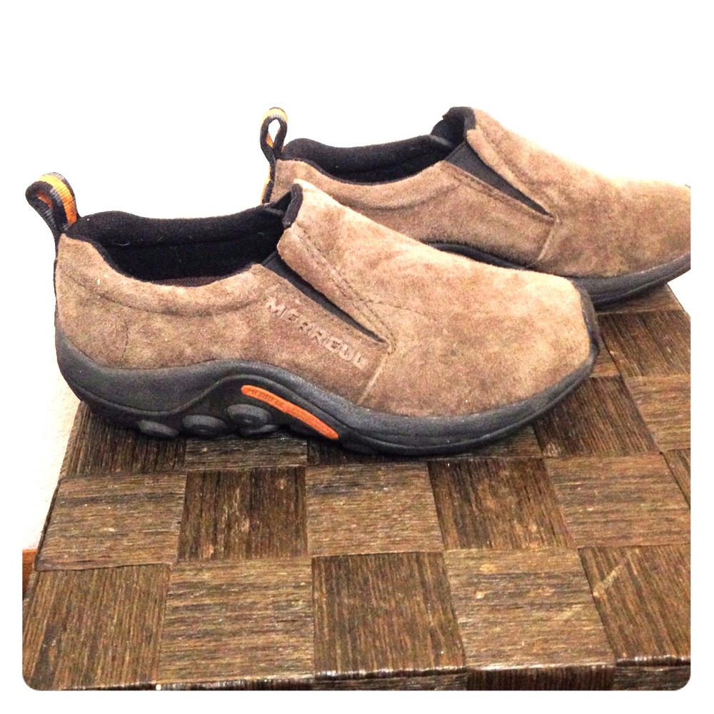 Never worn! Merrill slip on's