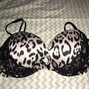 Victoria secret super push up bra