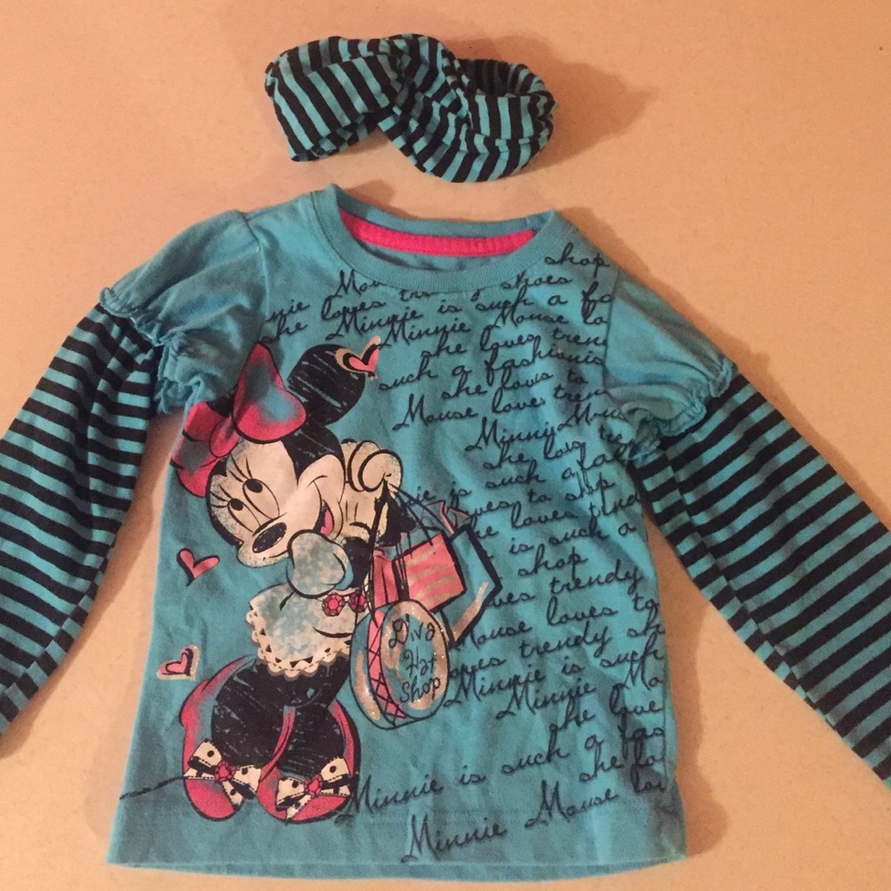 Matching shirt & headband 💙🖤