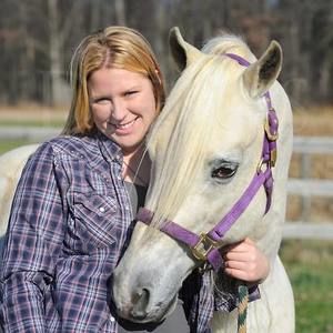 Meet your Posher, Cora