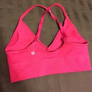 Lululemon sports bra