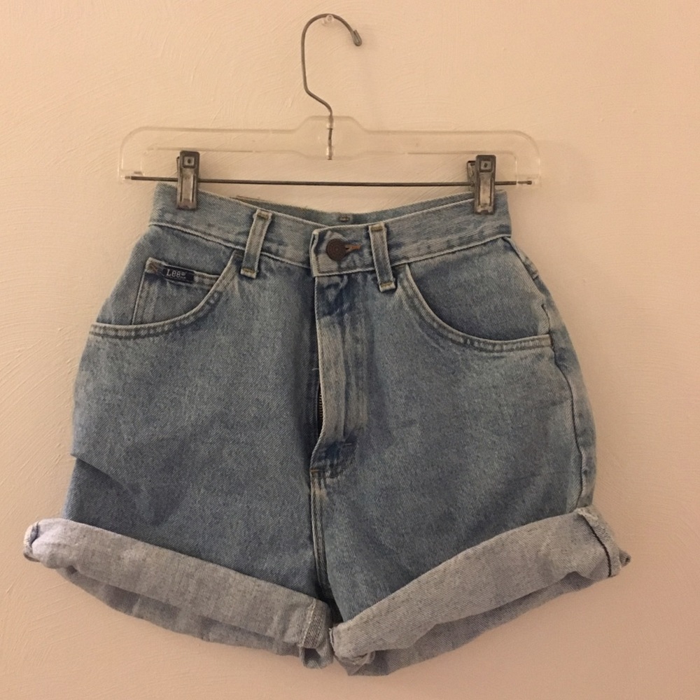 VINTAGE Lee High-waisted Shorts
