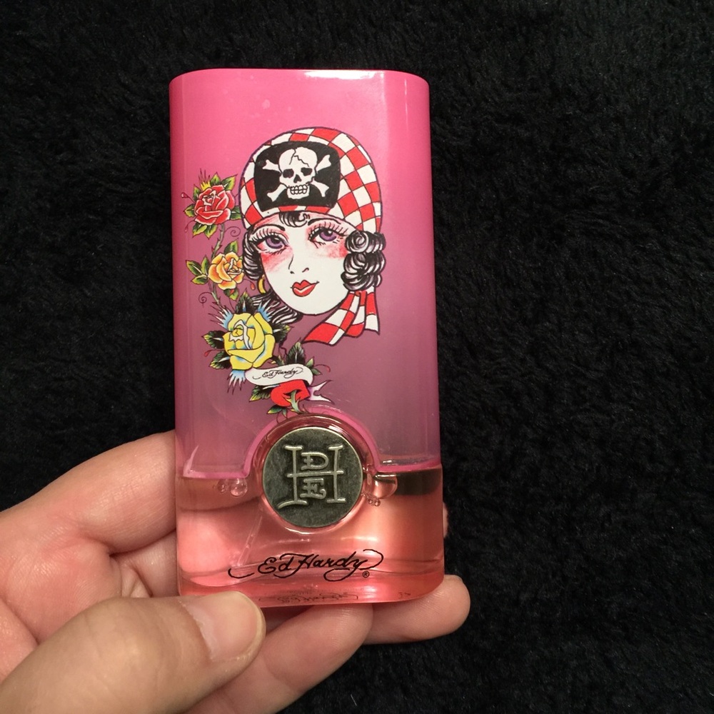 Ed Hardy Born Wild perfume