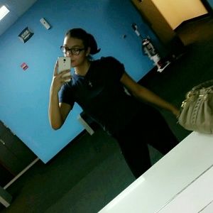 Meet your Posher, Clauddette