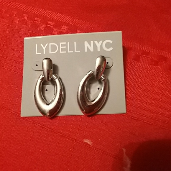 Earring Bundle - Picture 3 of 4