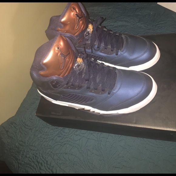 Retro Jordan 5 Bronze
