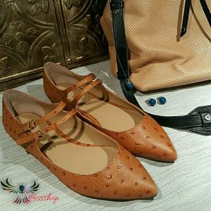 Banana Republic Adana flats