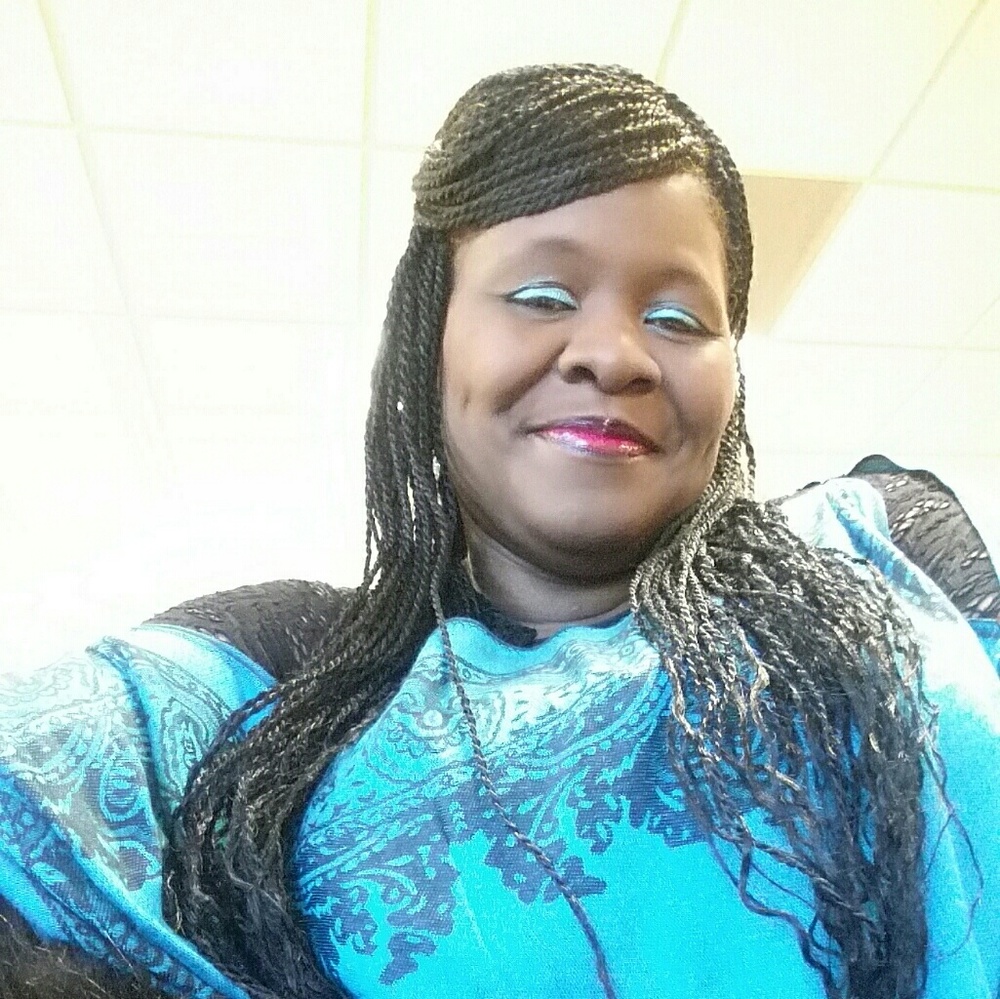 Meet your Posher, Trina