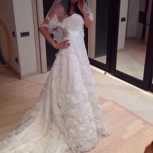 Wedding dress