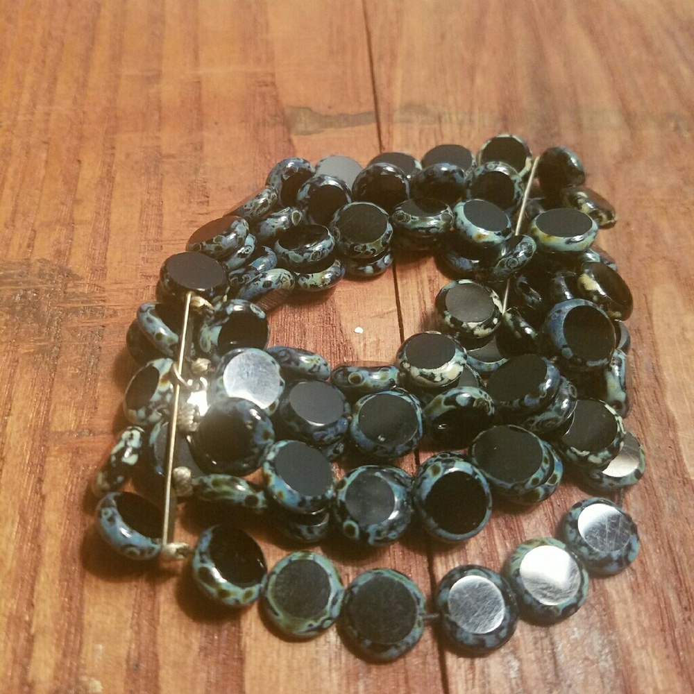 Beautiful Flat Glass Bead Bracelet