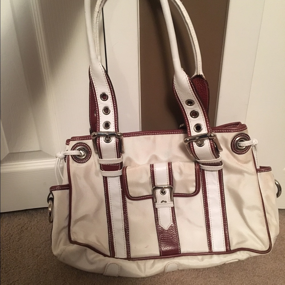 Shoulder bag
