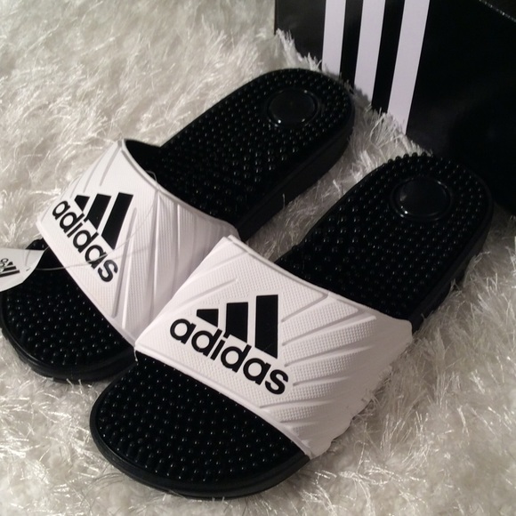 Adidas slides - Picture 2 of 3