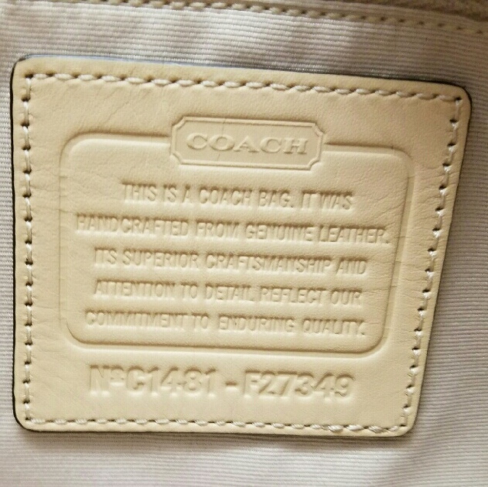 **Sold**Peyton Leather Tote - Picture 2 of 2
