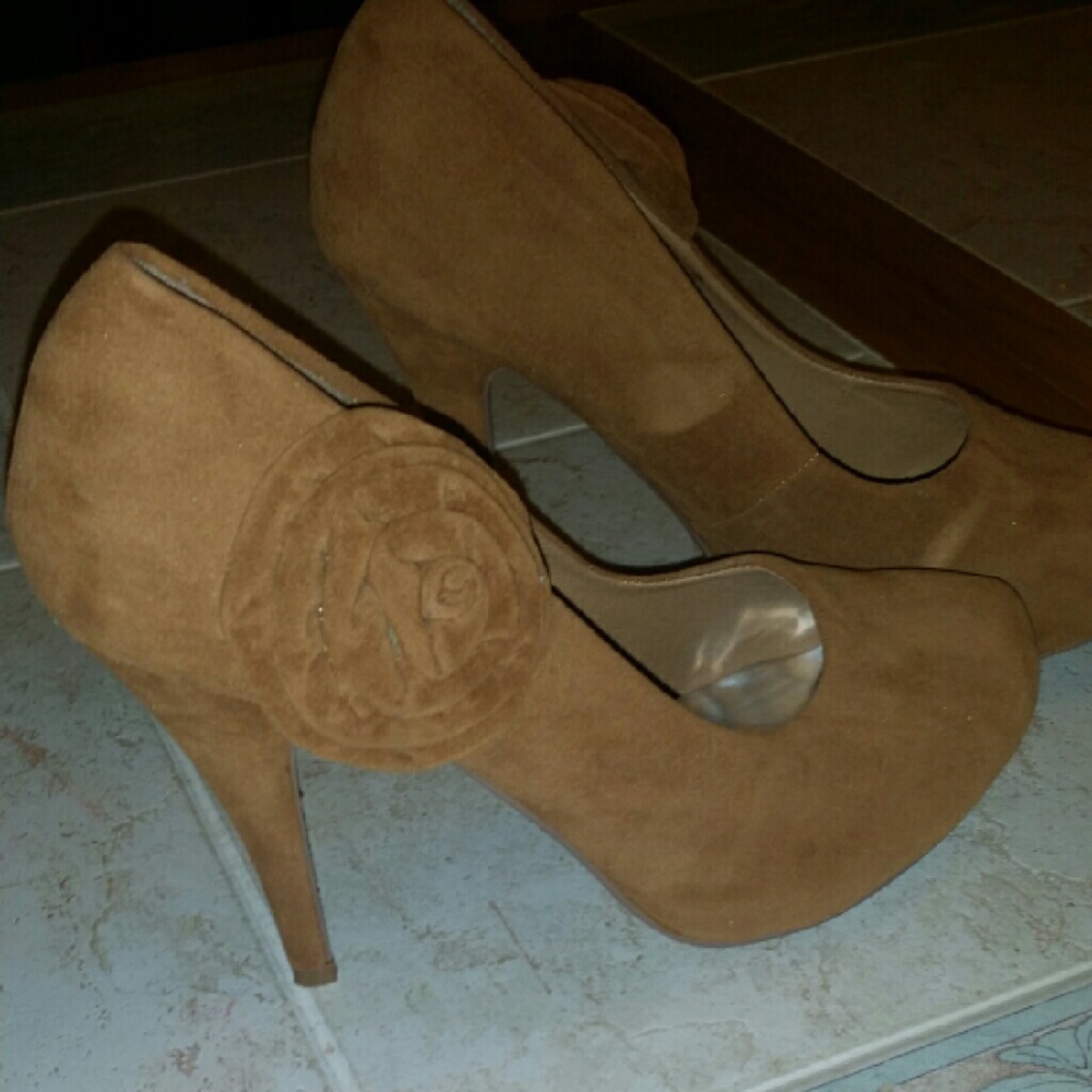 Brown Rose Heels