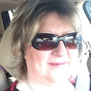 Meet your Posher, Connie