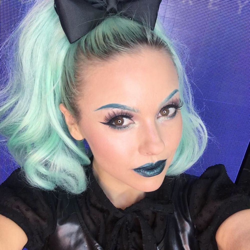 Meet your Posher, Brynna