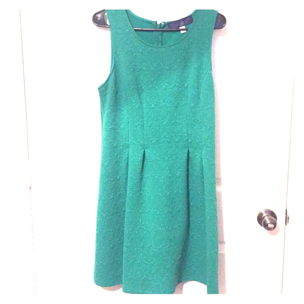 Francesca's Green Dress