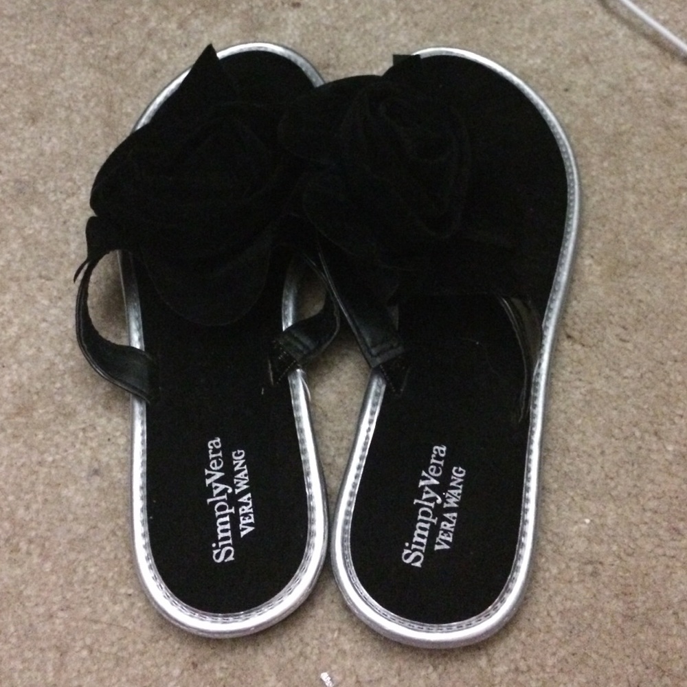 Vera Wang flip flops