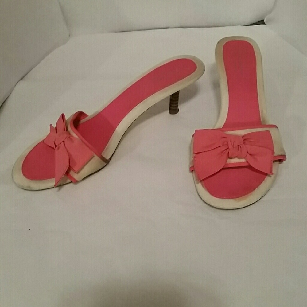 Isaac mizrahi open toe Shoe