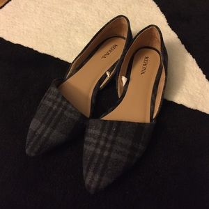 Plaid Asymmetric Flats