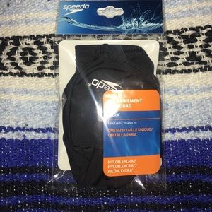 swimming cap
