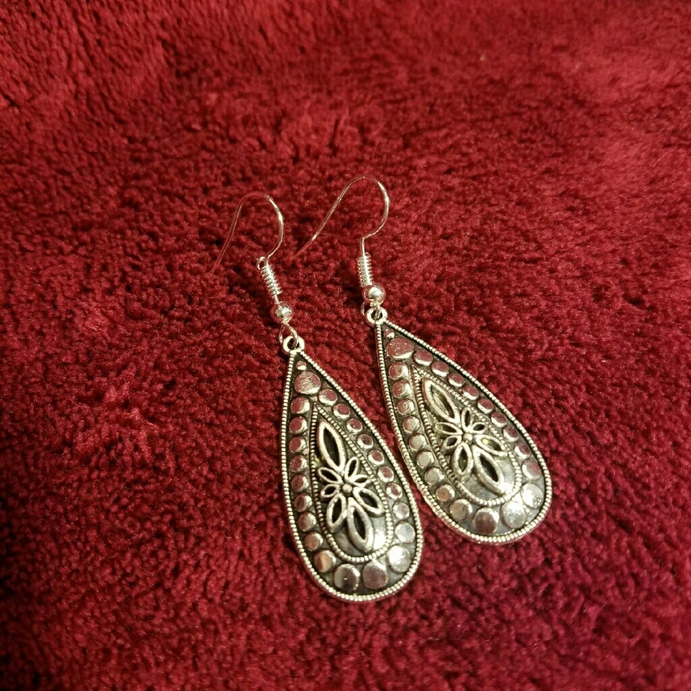 Unique teardrop earrings