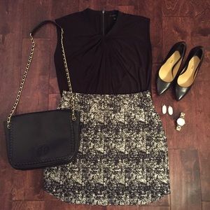 Banana Republic Black and White Tweed Skirt Size 6