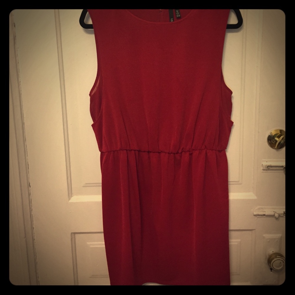 🛍Last Chance🛍Beautiful red short dress!