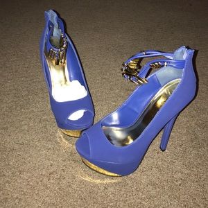 Ladies Heels! Make an Offer