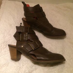 Brown Leather No-Heel Booties