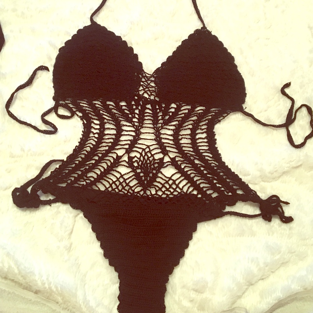 Black knitted monokini