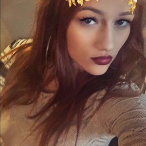 Meet your Posher, Samantha