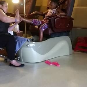 Meet your Posher, Robin