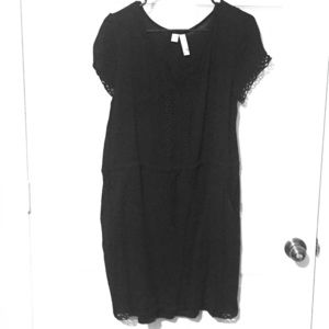 Black dress with pockets!