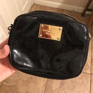 Michael Kors small cross body purse