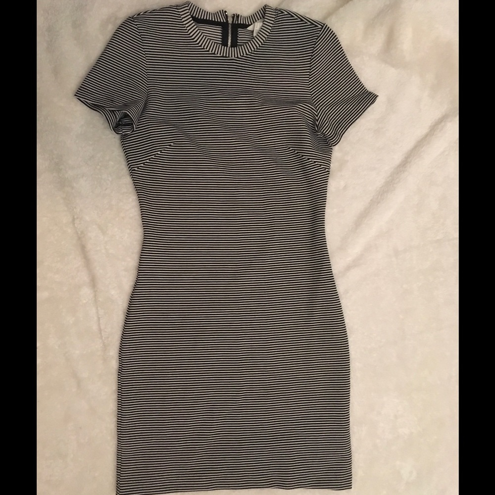 H&M Striped Bodycon Midi Dress!