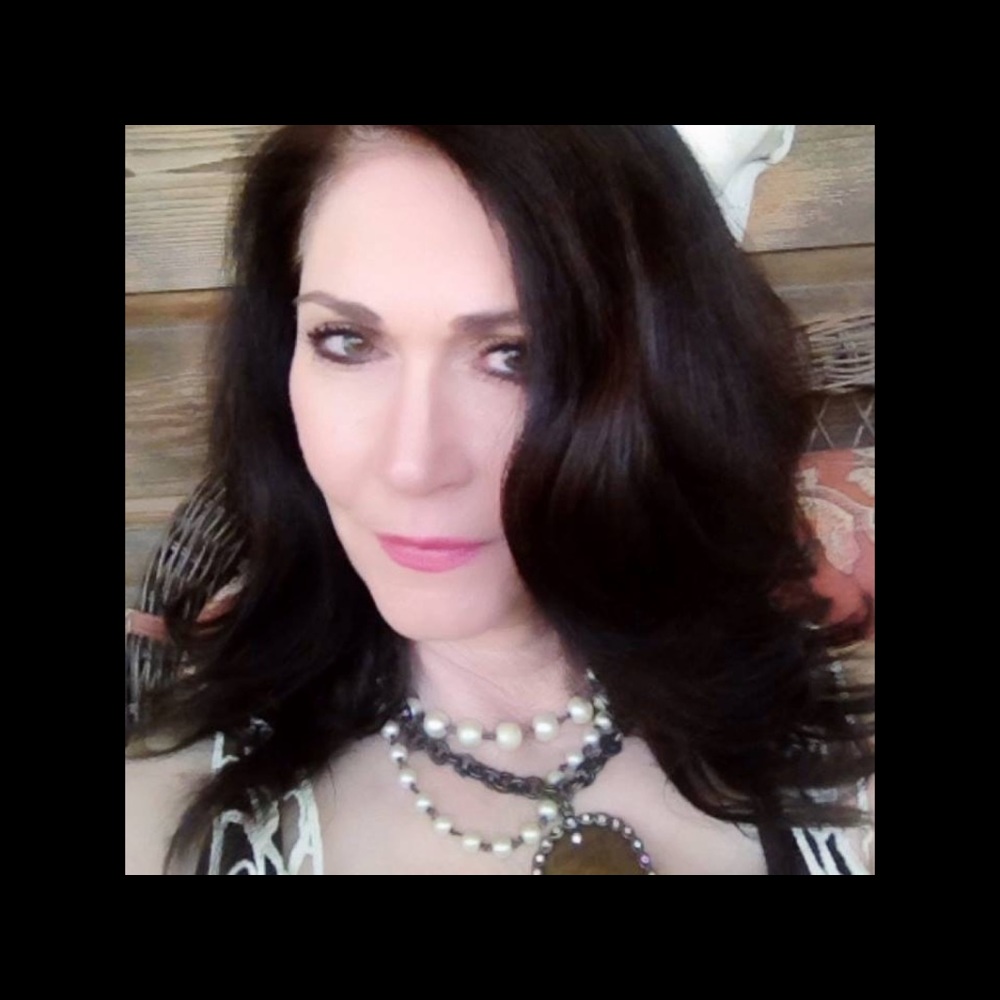 Meet your Posher, Paula