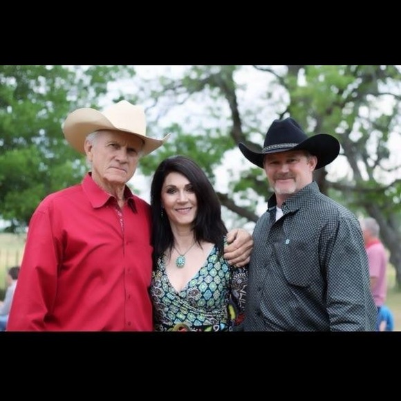 Meet your Posher, Paula - Picture 6 of 8