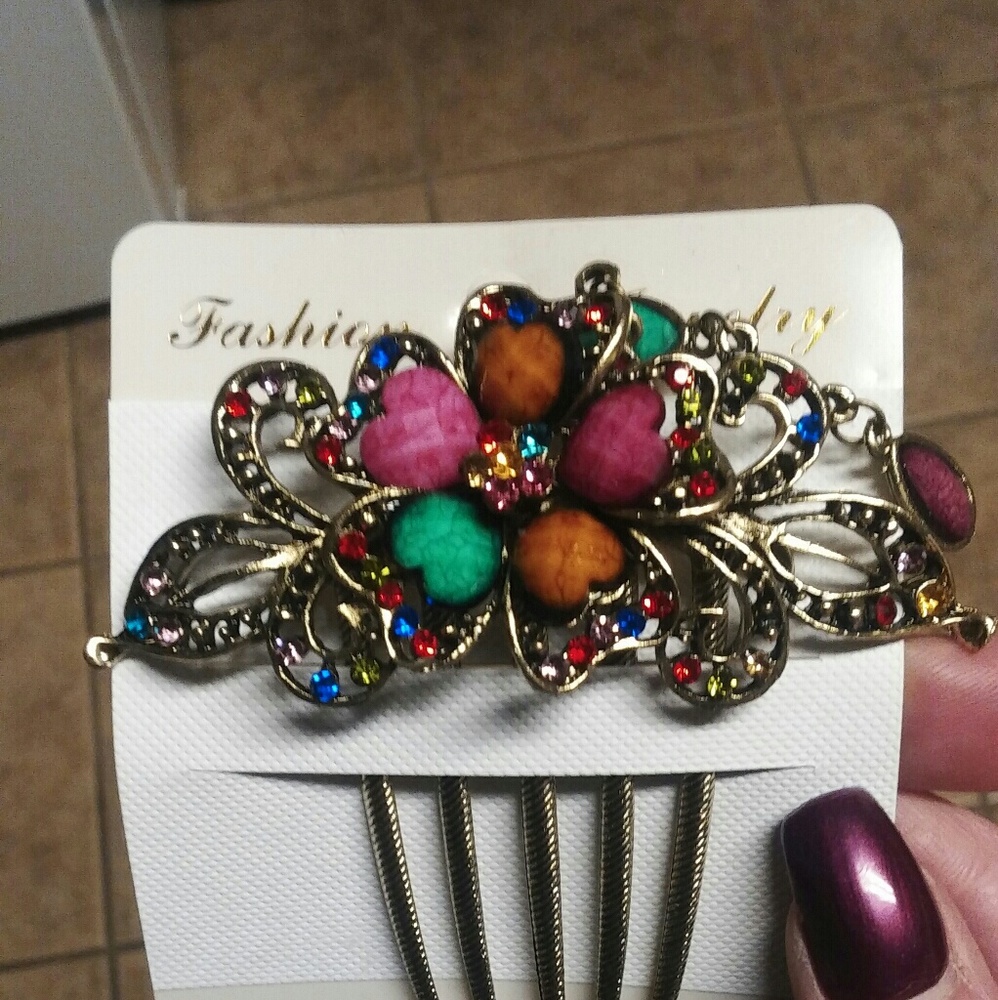 2 for 5$ Multi stone heart  hair accessory - Picture 2 of 2