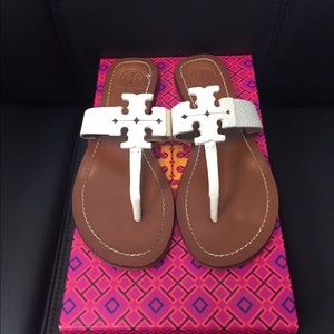 EUC White Tory Burch Moore Slippers Size 6.5
