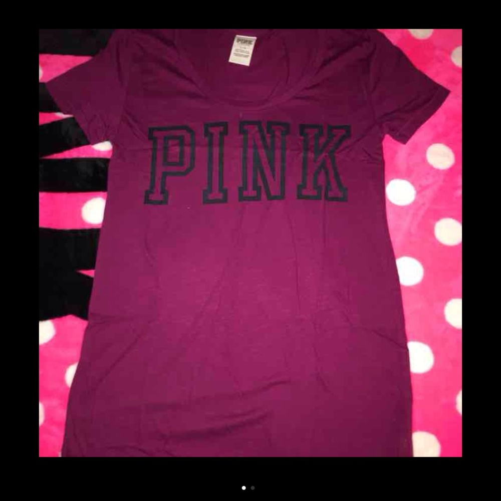 VS PINK TEE