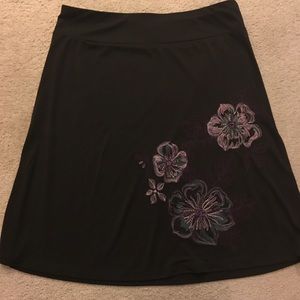 New York and Company Brown w/ Flowers Skirt