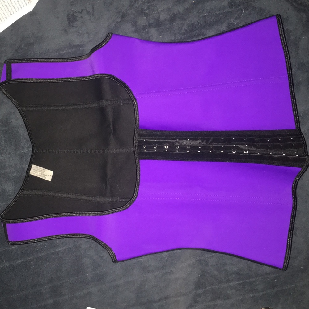 WAIST TRAINER! Get the body you've been wanting!