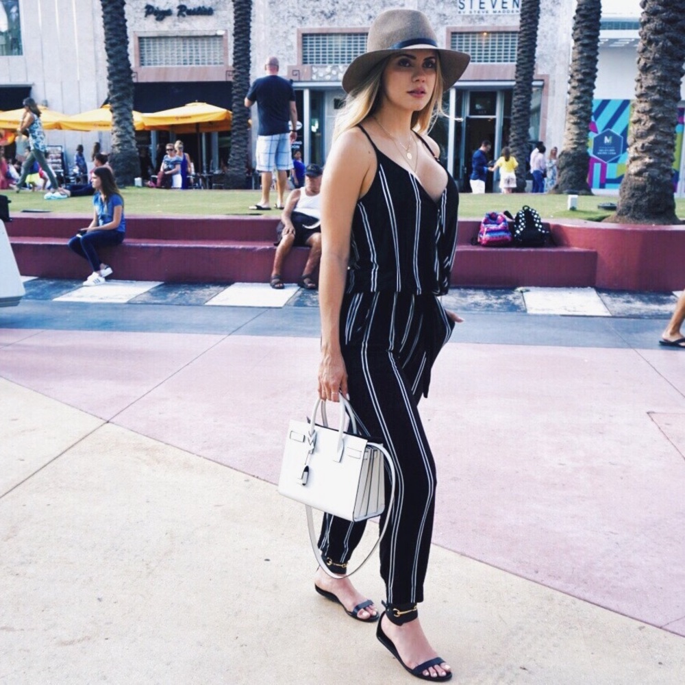 Jumpsuit - Picture 2 of 4