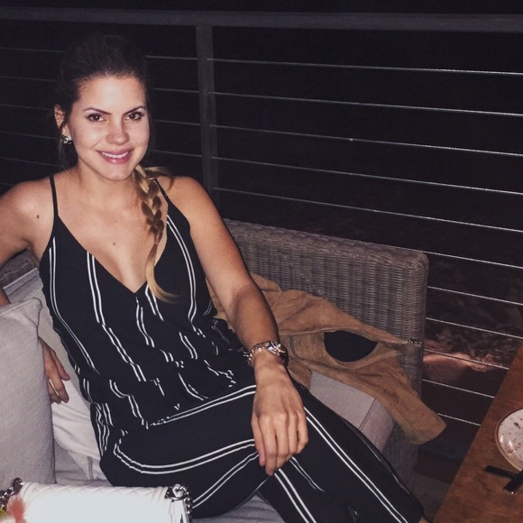 Jumpsuit - Picture 3 of 4