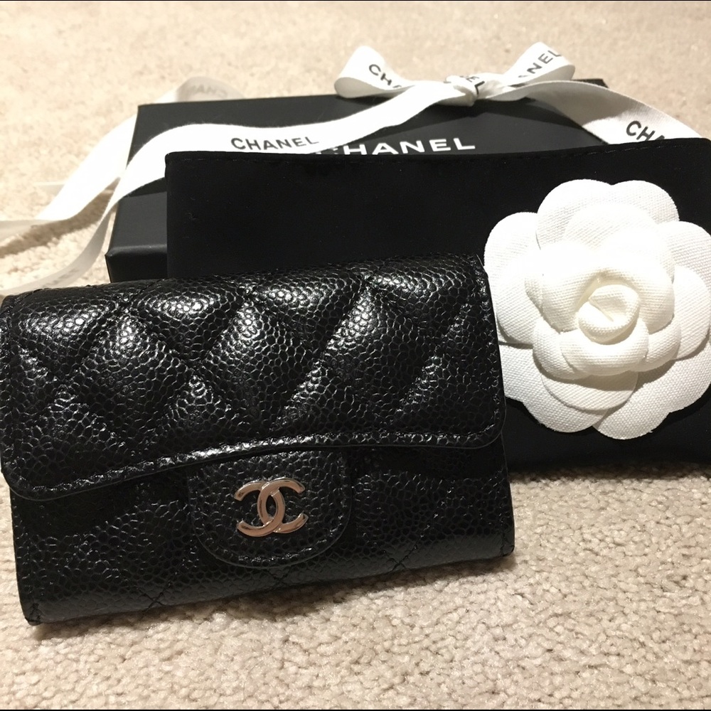 💐SOLD💐 CHANEL Caviar Card Case