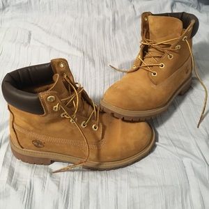 Classic Timberlands